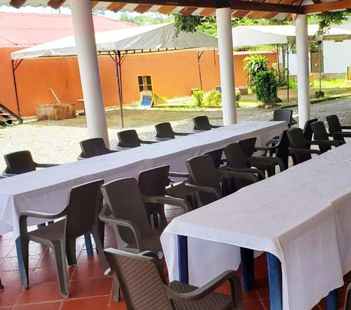 Cabanas El Saman Villavicencio Apiay Exterior foto