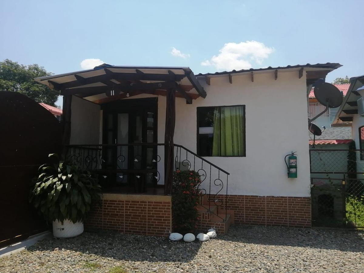 Cabanas El Saman Villavicencio Apiay Exterior foto